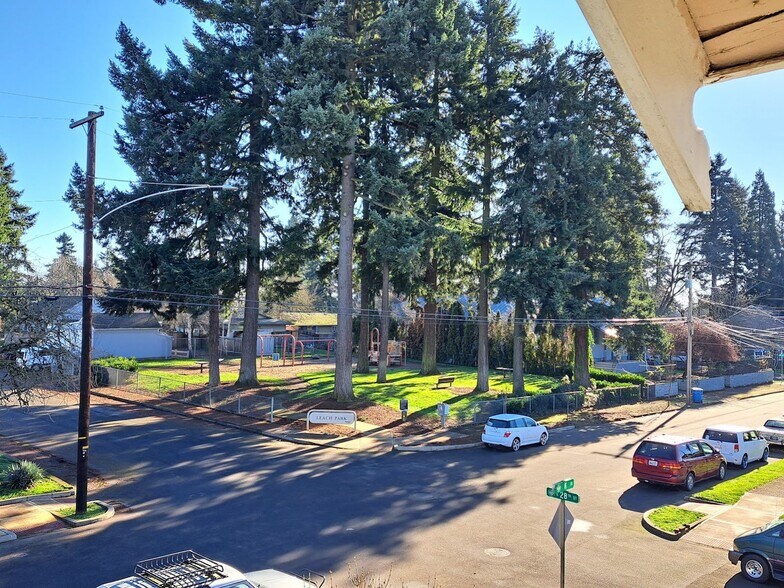 Building Photo - 2800 K St