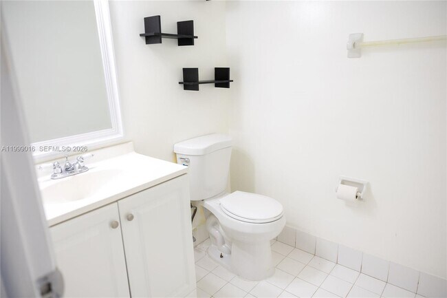 Building Photo - 11830 SW 19th Ln