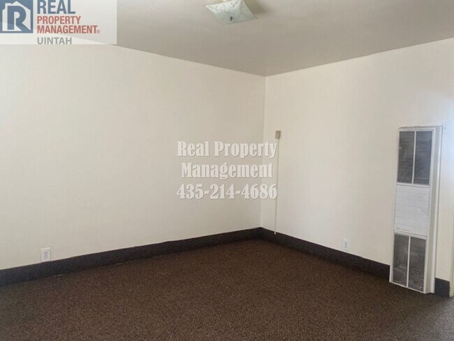 Building Photo - 238 S 300 W