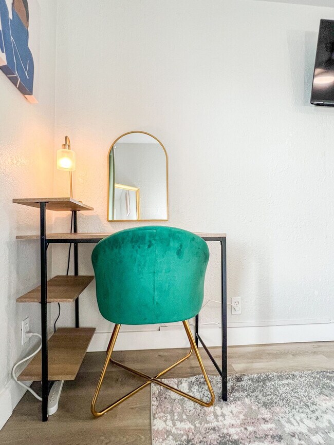 Building Photo - 1116 Morgan Ave