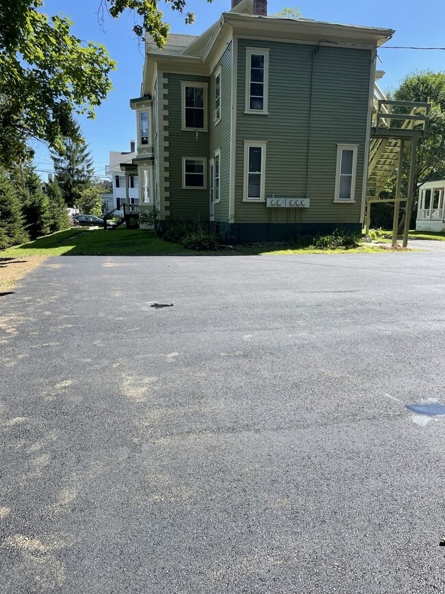 Building Photo - 75-77 Belknap St