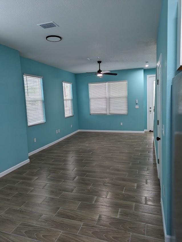 Building Photo - 2010 Seminole Blvd S