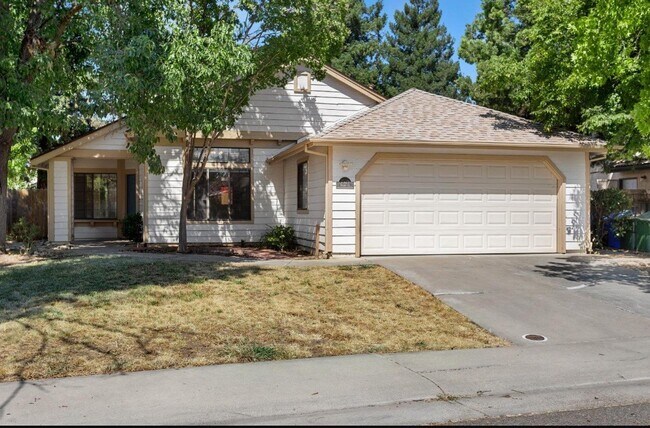 Building Photo - 7529 Ryland Ct