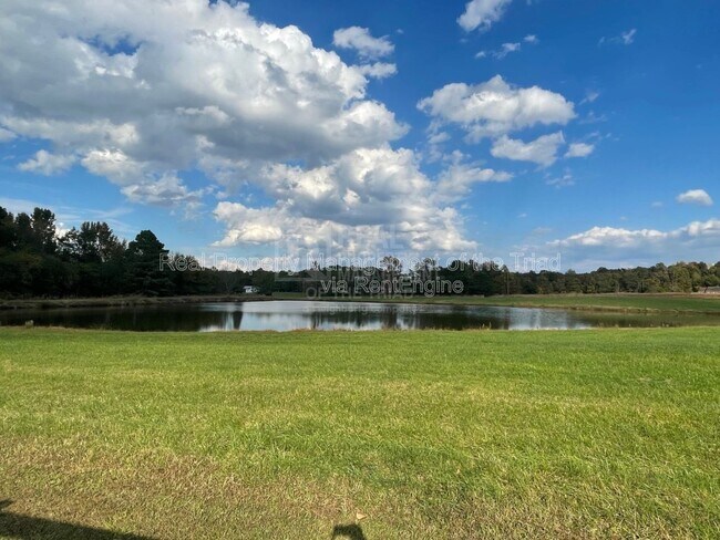 Building Photo - 6660 Alamance County Line Rd