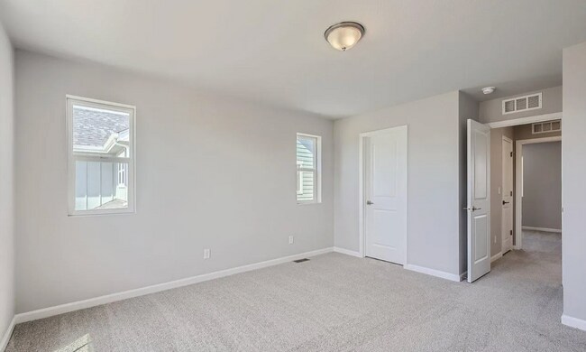Building Photo - 2135 Arborwood Ln