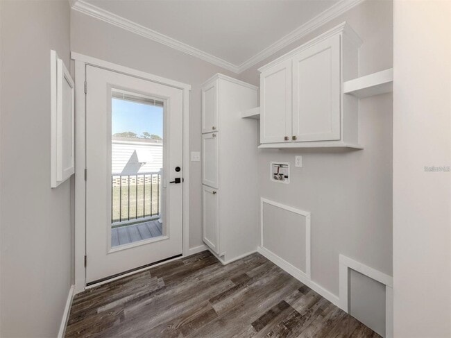 Building Photo - 127 Nautical Dr