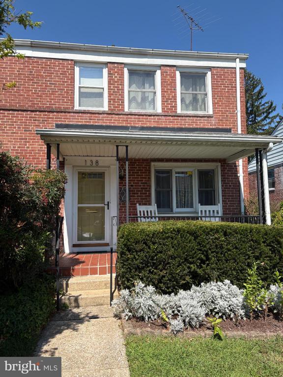 Building Photo - 138 Marburth Ave