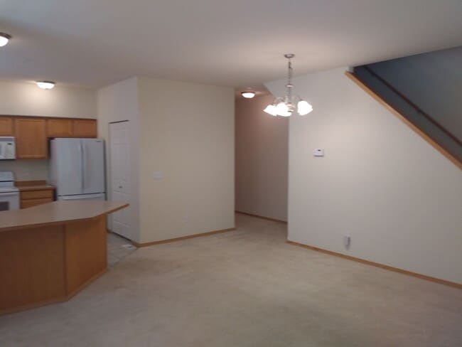 Building Photo - 2565 Evans Ct