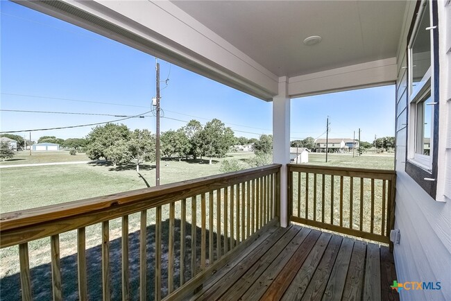 Building Photo - 544 Buckskin Dr