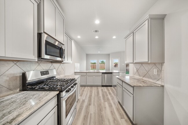 Building Photo - 13330 Bald Eagle Way