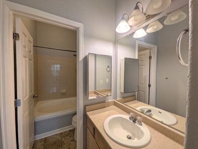 Building Photo - 1049 S Walden Way