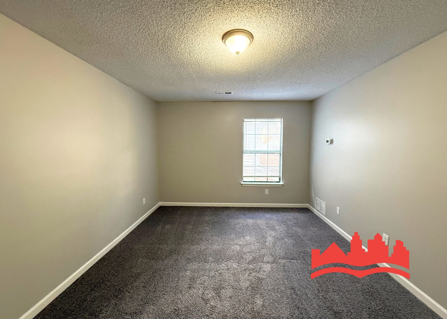Building Photo - 1681 Smokehouse Dr