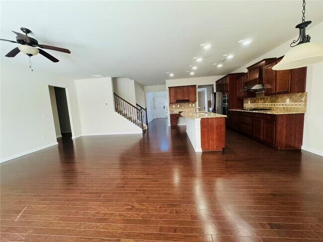 Building Photo - 2450 Northmont Pkwy