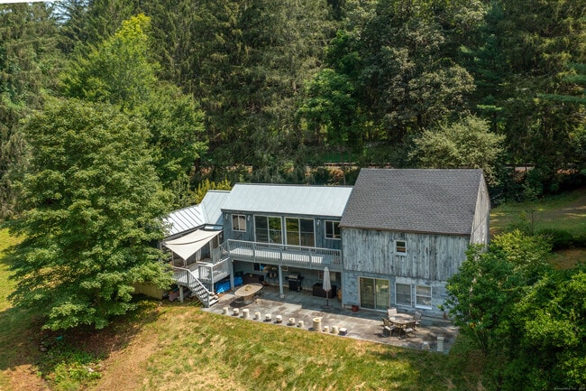 Primary Photo - 359 Nettleton Hollow Rd