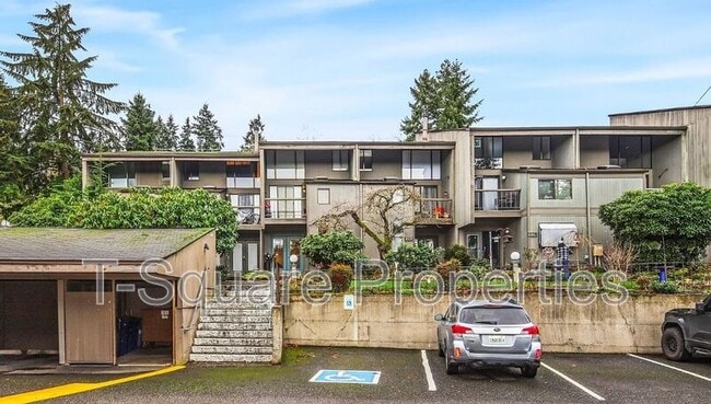 Building Photo - 6779 138th Ave NE