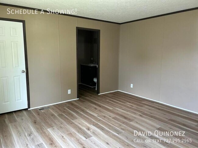 Building Photo - 5715 Alta Vista Ct