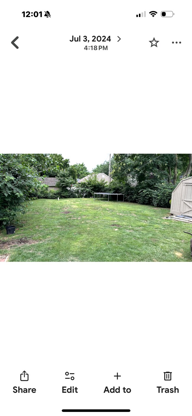 Building Photo - 3219 SW 8th Ave