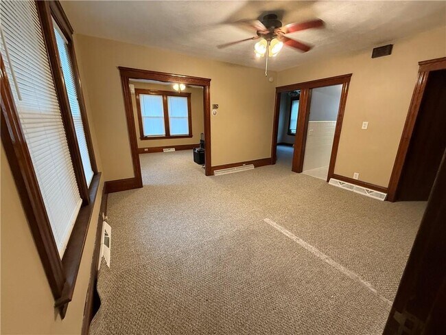 Building Photo - 1 Drolet Ave