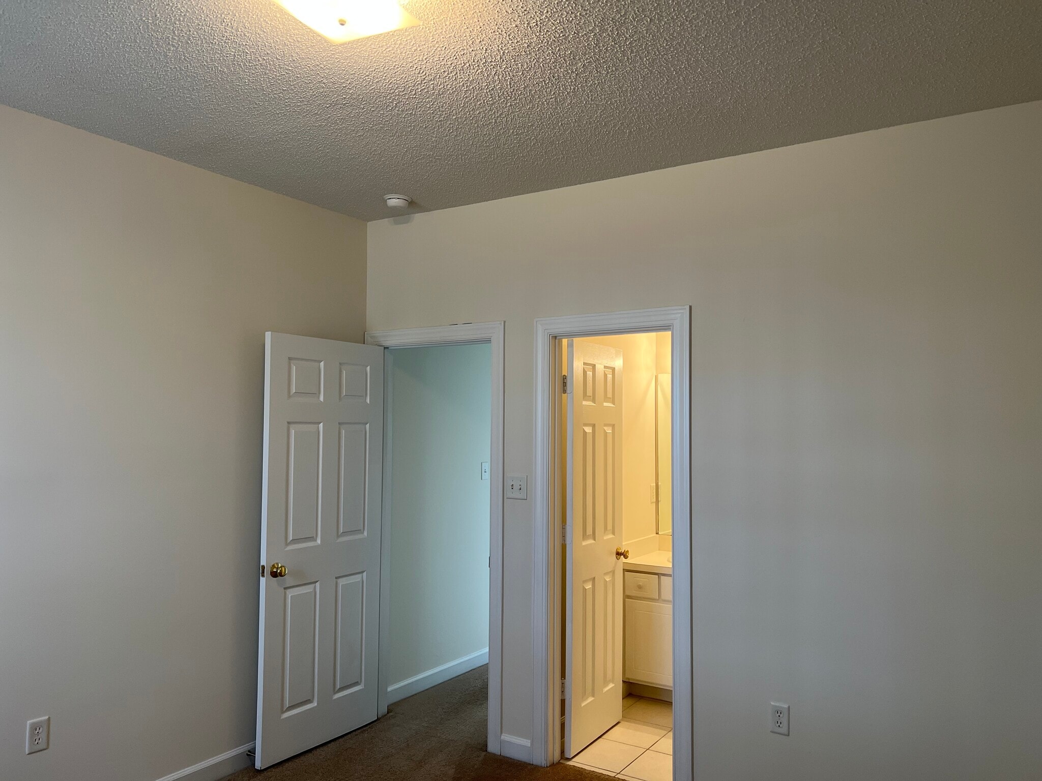 Bedroom - 3302 Whitlock Dr N
