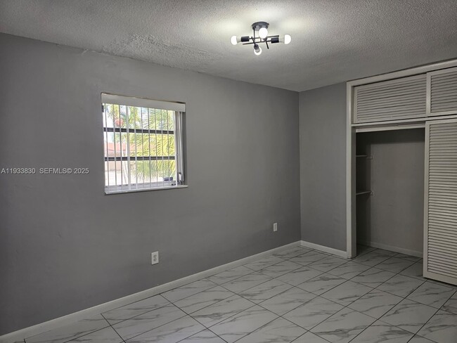 Building Photo - 9362 SW 168th St