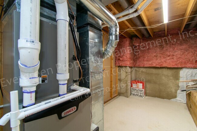 Building Photo - Beautiful 4-Bedroom Home in Southeast Fort Collins!