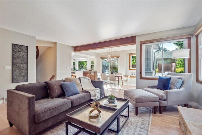 Building Photo - 8056 S Krameria Way
