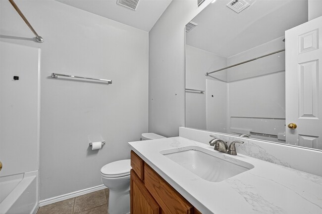 Building Photo - 7618 Village Mill Ln