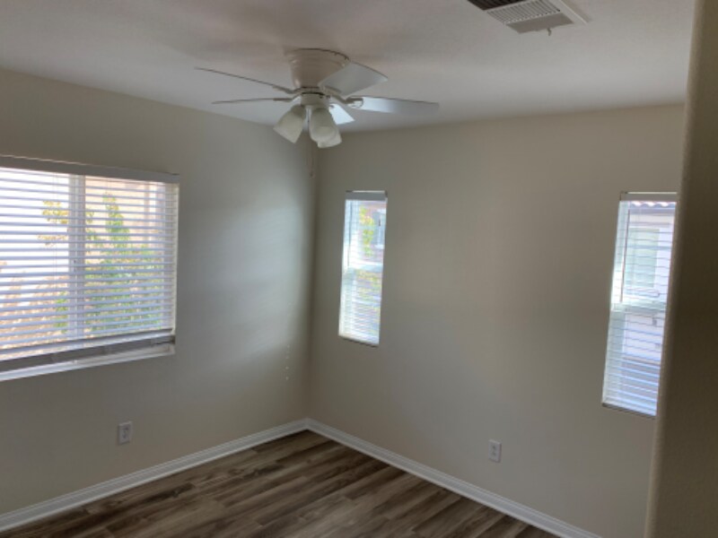 Building Photo - 28427 Santa Rosa Ln