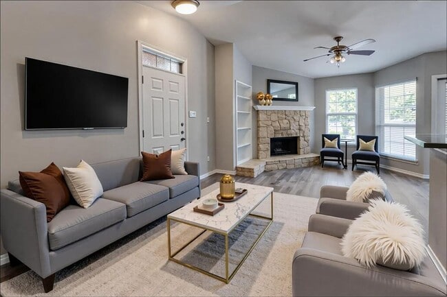 Building Photo - Pointe 360 #125 - 1 Bedroom - Private Garage