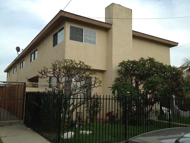 Building Photo - 16920 S Vermont Ave