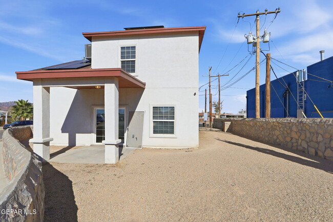 Building Photo - 9024 Tammy Ct