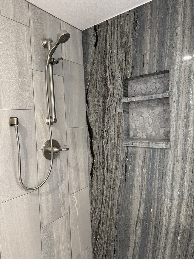 Building Photo - 14269 Dalhousie Rd