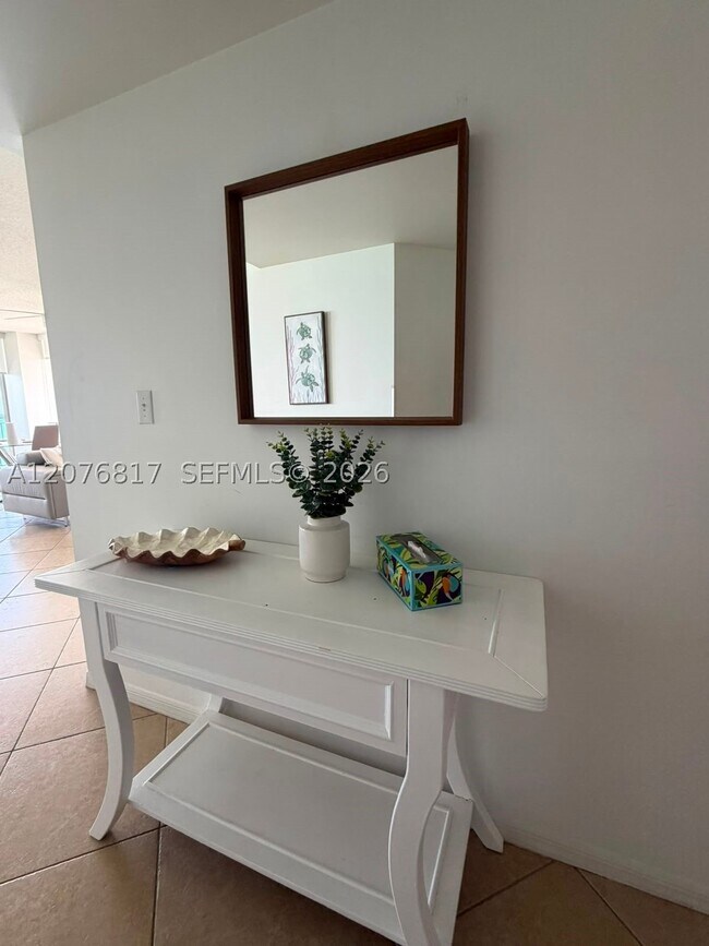 Building Photo - 2080 S Ocean Dr