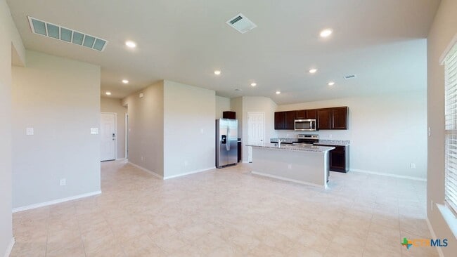 Building Photo - 1504 Rolling Thunder Dr