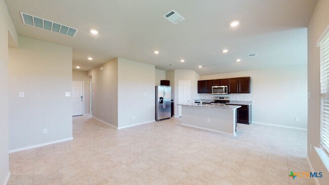 Primary Photo - 1504 Rolling Thunder Dr