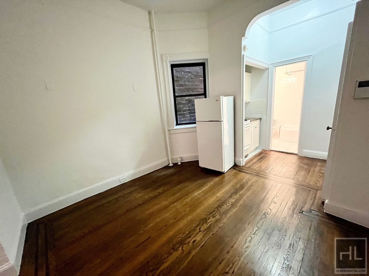 Building Photo - EAST 58 STREET