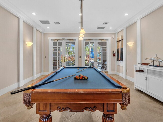 Building Photo - 3602 S Ocean Blvd