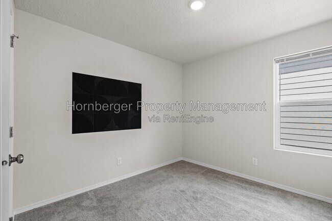 Building Photo - 4462 Vel Vw Ct