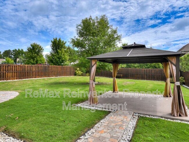 Building Photo - 314 Bella Rose Dr