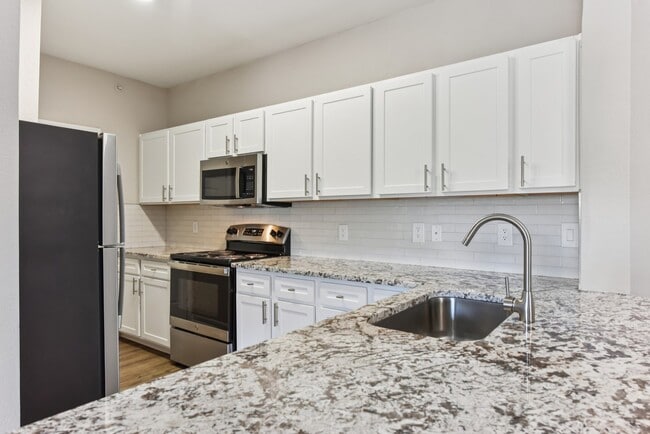 Floorplan - Sonterra Apartment Homes