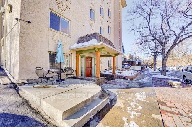 Building Photo - 1125 N Washington St