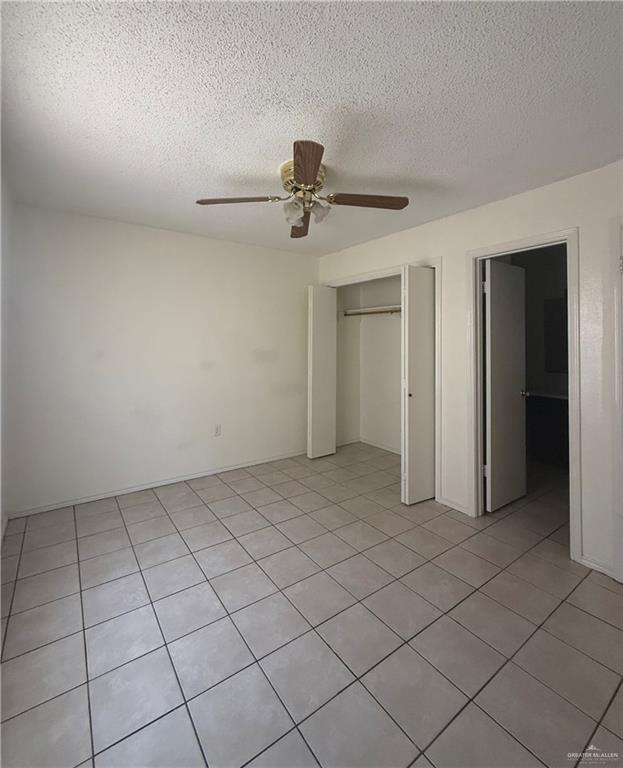Building Photo - 118-120-120 Gastel Cir