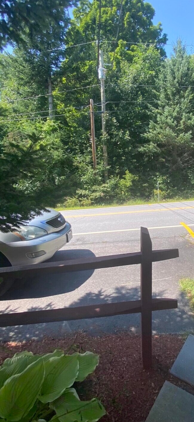 Building Photo - 36 Western Ave