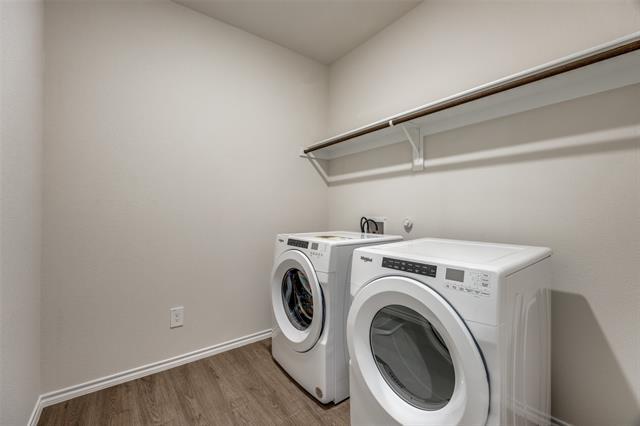 Building Photo - 4314 Carnation Dr