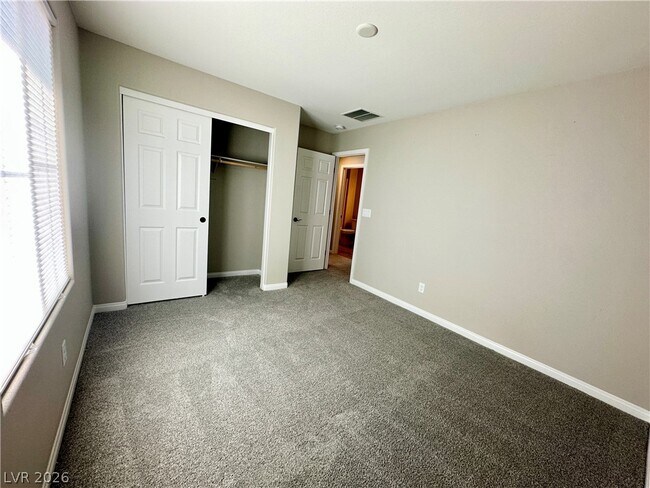 Building Photo - 10216 S Ullom Dr