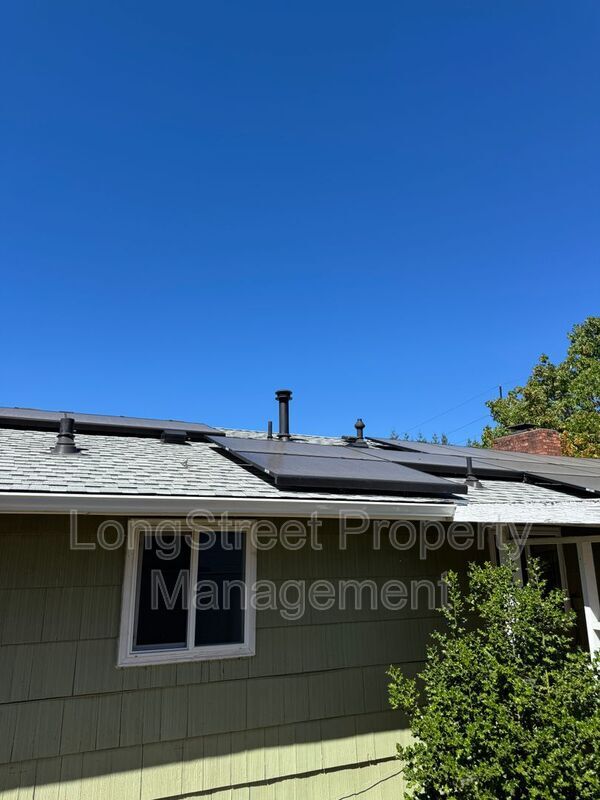 Building Photo - 720 SW 53rd St