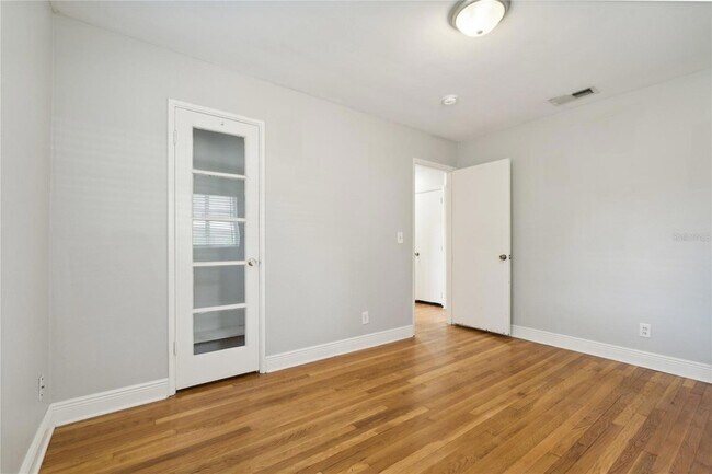 Building Photo - 4508 S Lois Ave