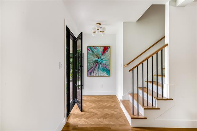 Building Photo - 13756 Danvers Dr