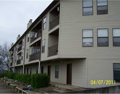 Building Photo - Highbury Heights