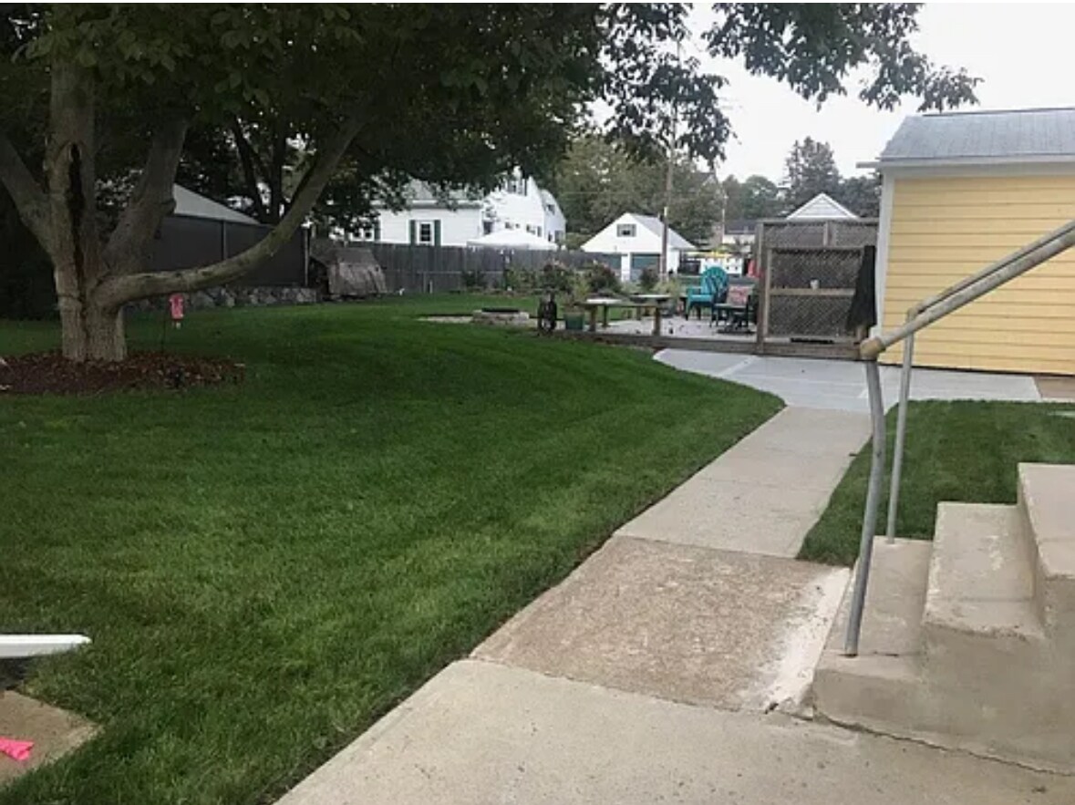 Building Photo - 24 Waterman St